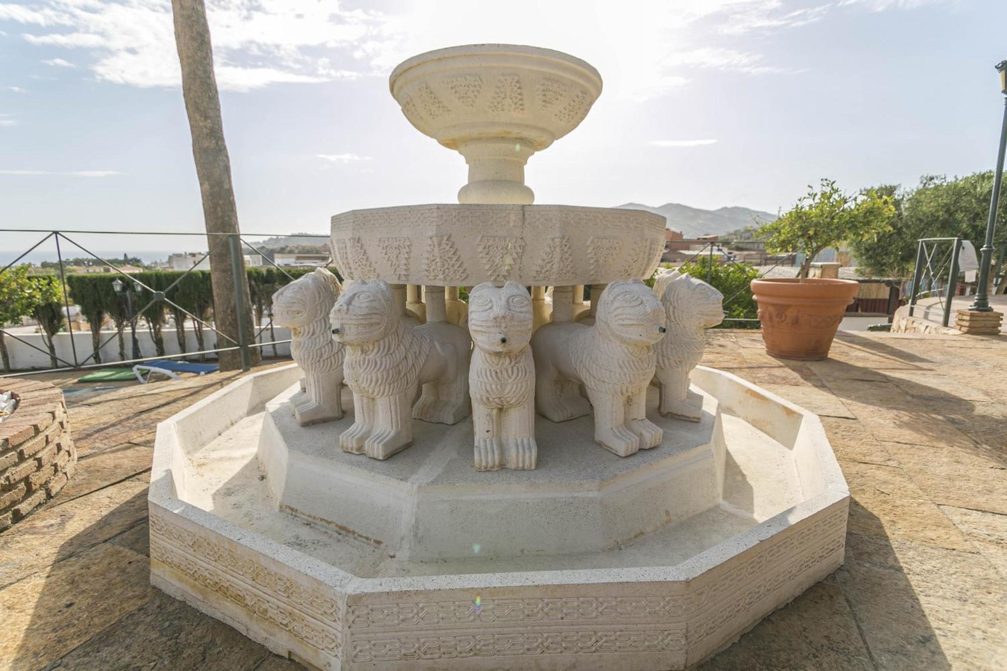 Canovas Nerja - Villa Los Leones Nerja Buitenkant foto